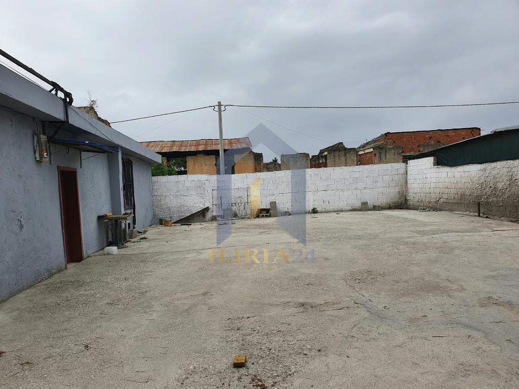Terreno in Vendita – Kombinat, Via Llazi Miho