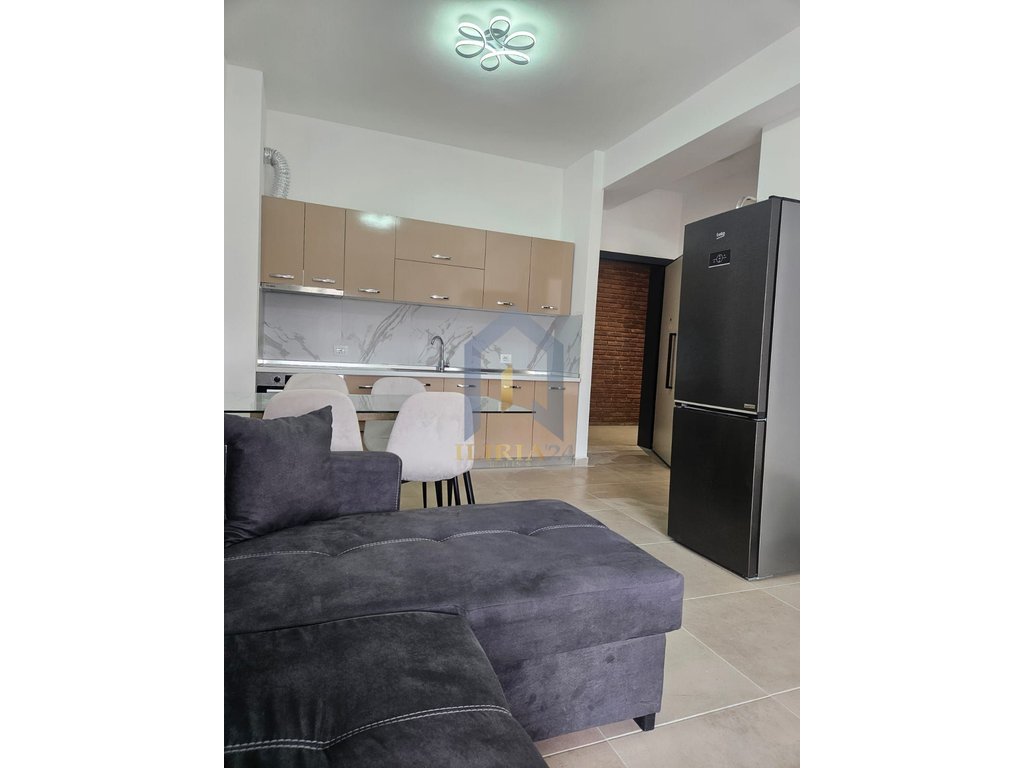 Apartament 1+1 me qira tek “Golden Park”