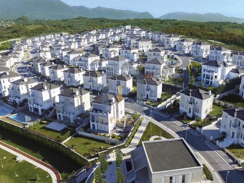 Terreno in vendita a “Rolling Hills”
