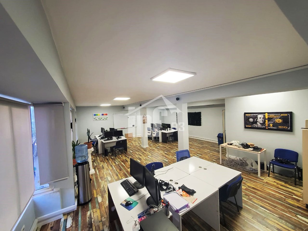 RRUGA “GJIN BUE SHPATA”, PRANË BLLOKUT