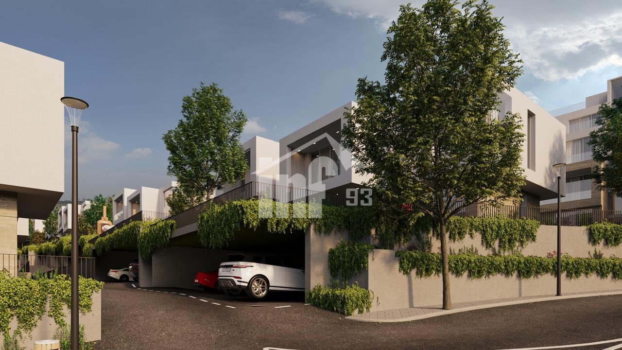 NEW RESIDENCE AT FARKA LAKE