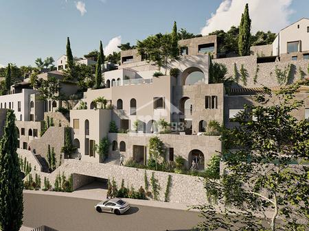 IN JALE, IN THE "FOLIE VILLAGE" RESIDENCE