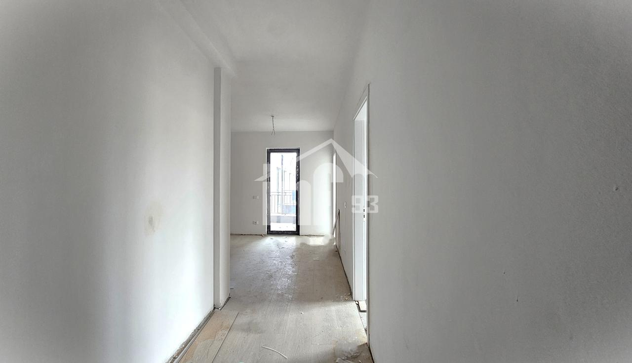 PRANË “PAZARIT TE RI”