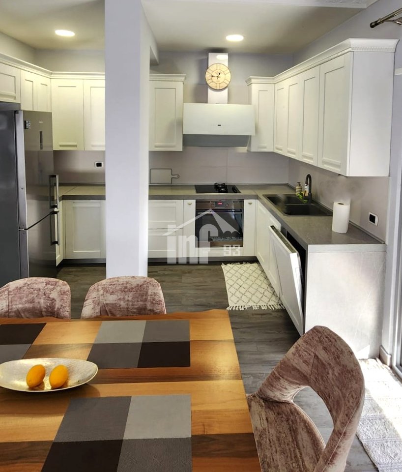 TE KOPESHTI ZOOLOGJIK