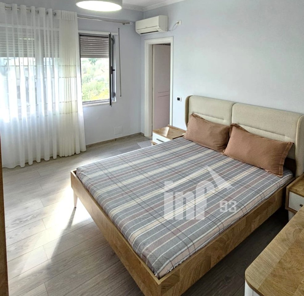 TE KOPESHTI ZOOLOGJIK