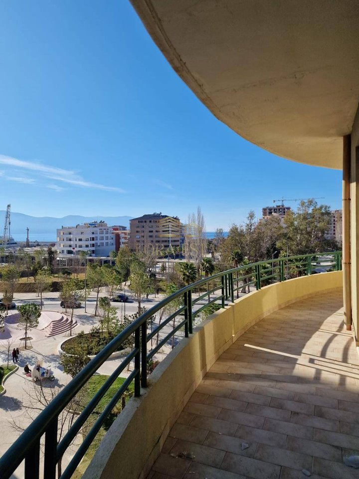 Apartament 2+2 për Shitje te Piazza, Vlore - 234600€ | 138 m²