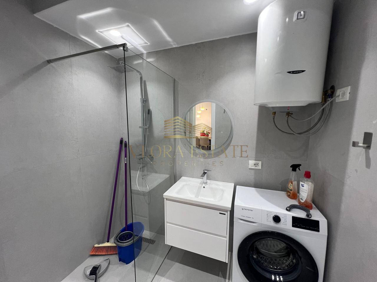 Moderno appartamento con una camera da letto in affitto a lungo termine – Lungomare