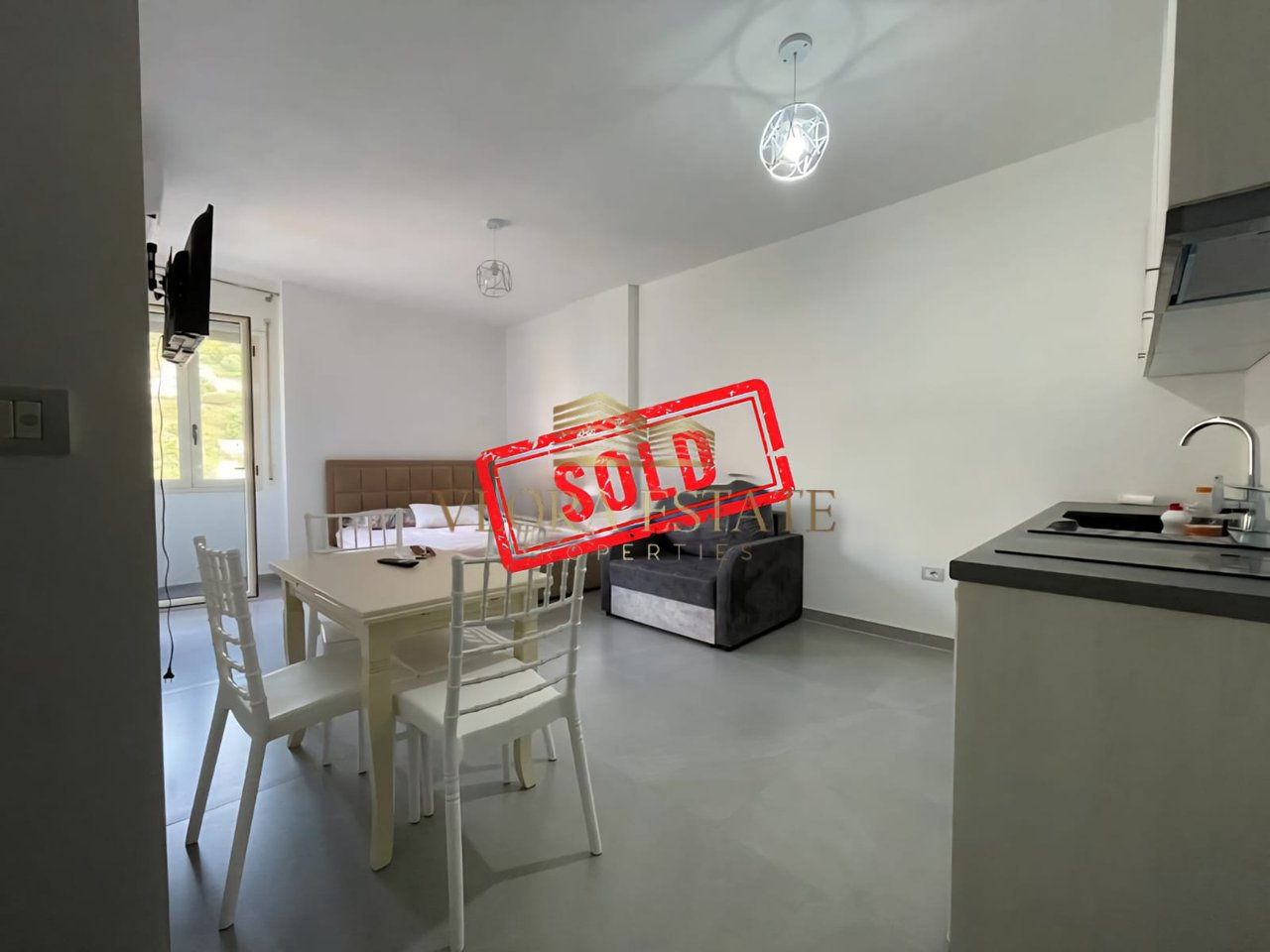 Monolocale in vendita a Vlora, Lungomare - €85.000 | 39,5 m²