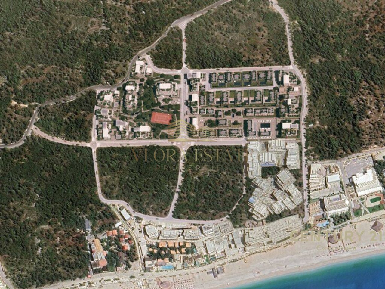 Apartament Për Shitje te Square Village në Dhërmi, Vlorë - 256,588€ | 108.80 m²