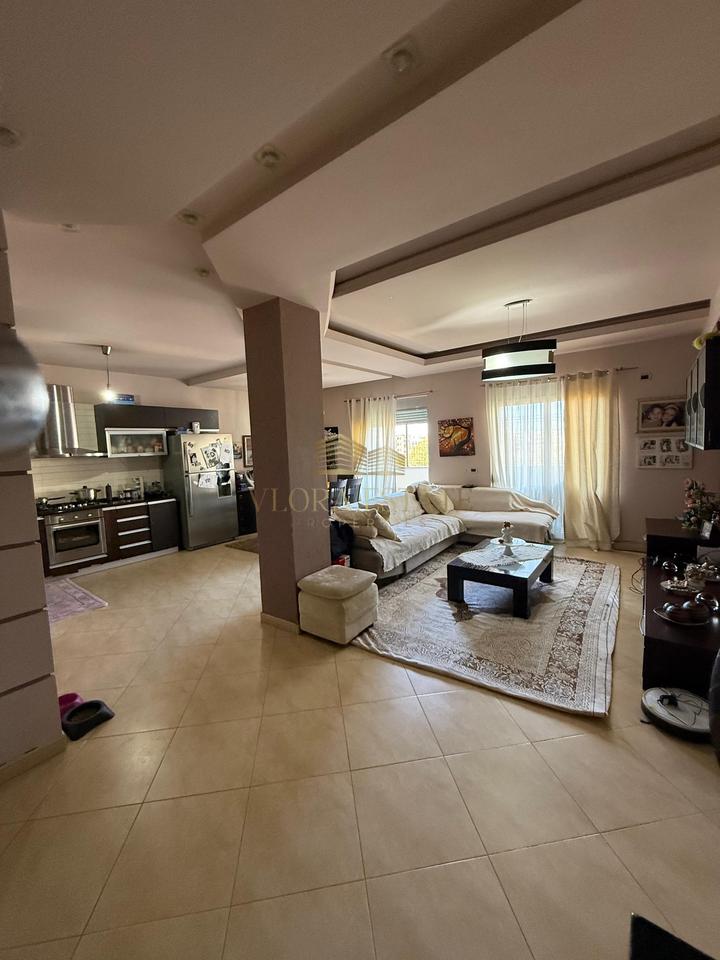 Apartament 3+2 Për Shitje në Bulevardin Vlorë-Skelë, Vlorë - 195,000€ | 147 m²