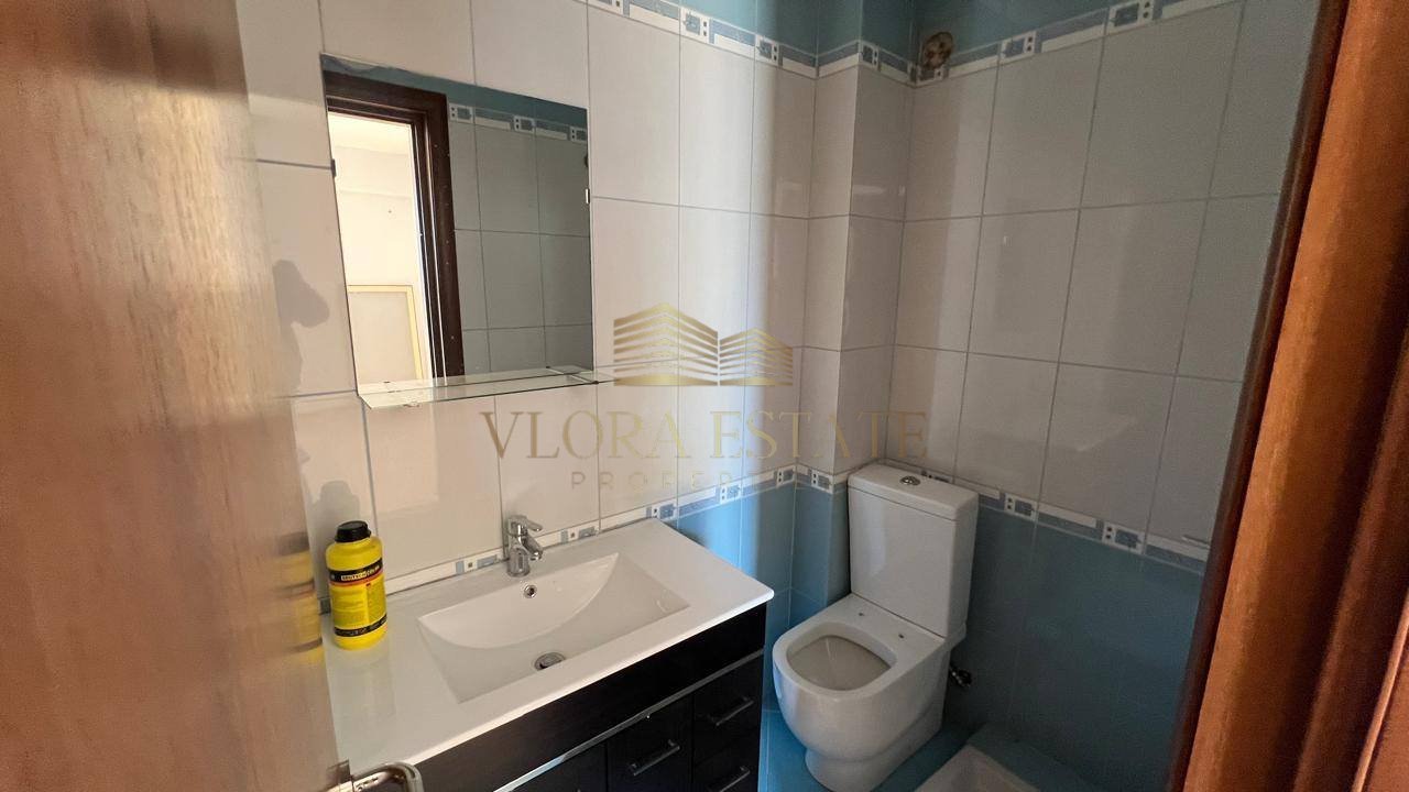 Apartament 2+1 Për Shitje në Lungomare, Vlorë - 240000€ | 117 m²