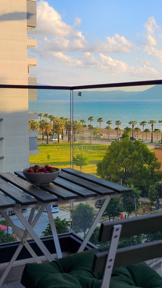 2  Studio Për Shitje në Vlorë, Lungomare - 350000€ | 112 m²