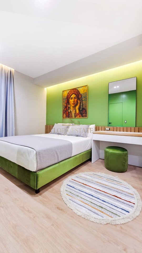 2  Studio Për Shitje në Vlorë, Lungomare - 350000€ | 112 m²