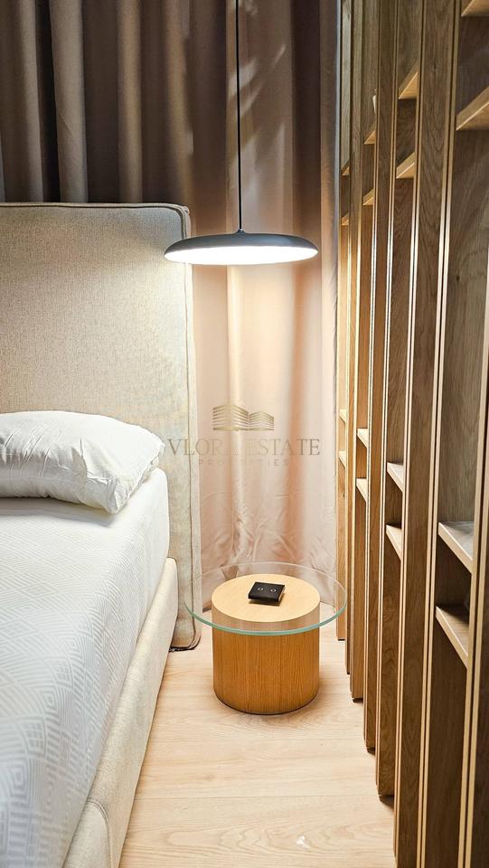 2  Studio Për Shitje në Vlorë, Lungomare - 350000€ | 112 m²