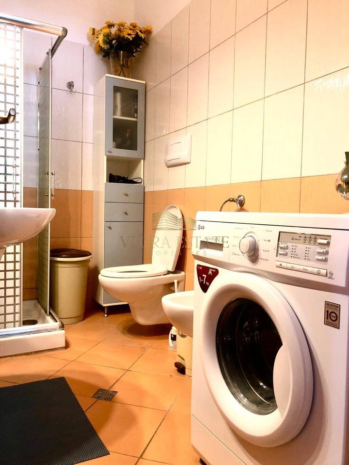 Appartamento 1+1 + Garage in Vendita a Rradhimë, Vlorë - 181.000€ | 62,4 m²