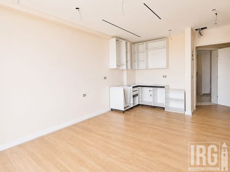 Shitet Apartament 1+1 i Mobiluar | I Pabanuar Më Parë | Pranë Magnet Residence