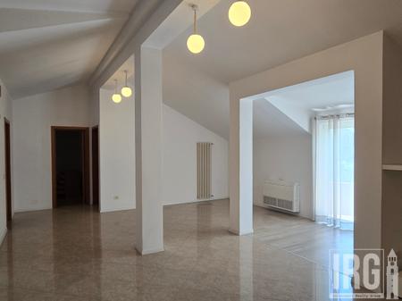 VILE INDIVIDUALE 3-KATESHE ME OBORR TE BOLLSHEM NE TIRANE!
