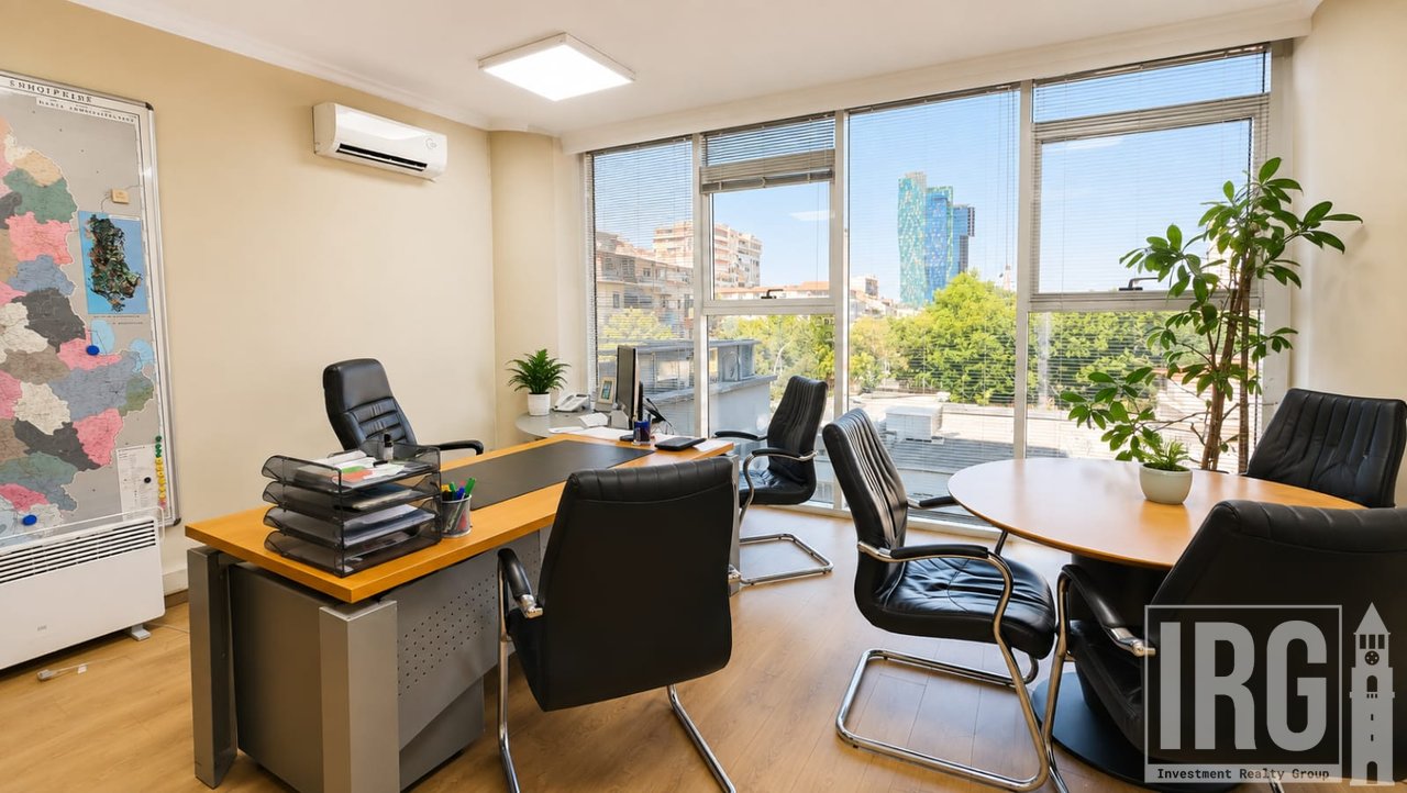 Premium Office for Rent | 300 m² | Prestigious Building in Bllok