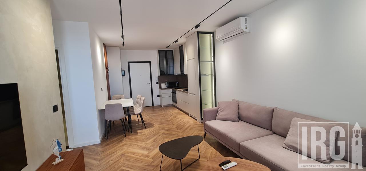 APARTAMENT 1+1 ME PAMJE NGA DETI NE GOLEM!