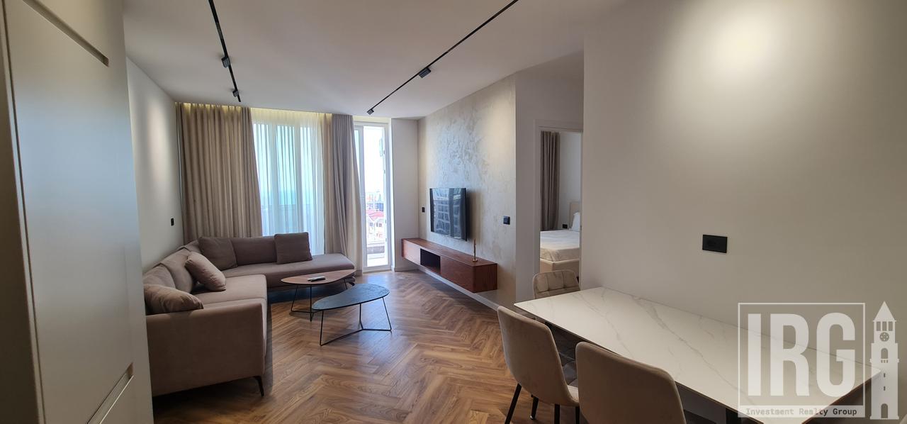 APARTAMENT 1+1 ME PAMJE NGA DETI NE GOLEM!