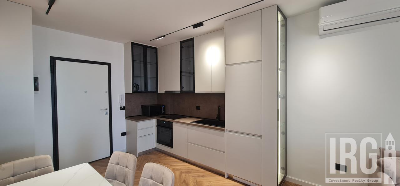 APARTAMENT 1+1 ME PAMJE NGA DETI NE GOLEM!