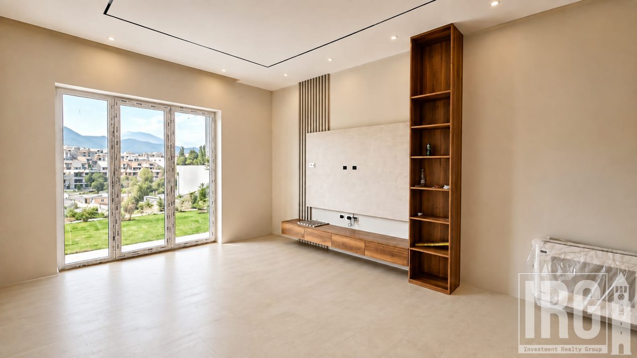 Apartment 3+1 with Private Yard- Eden Residence, Sauk