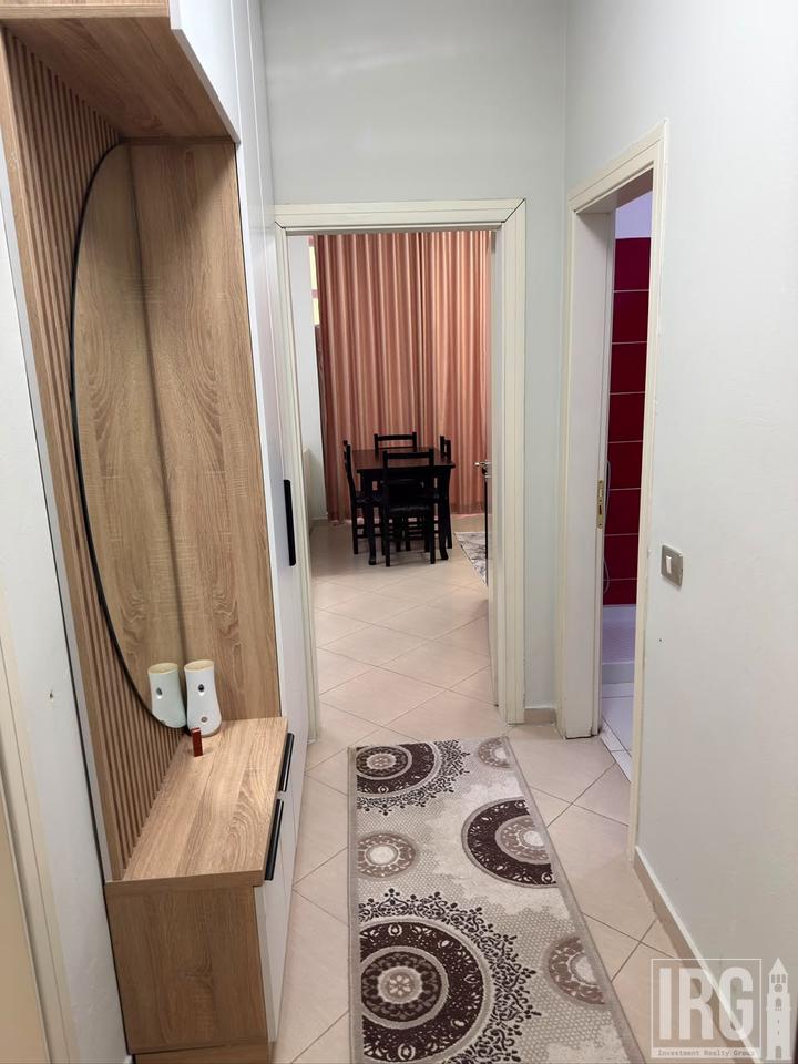 VENDESI APPARTAMENTO 1+1, LAGO ASCIUTTO, VICINO A RADISSON!