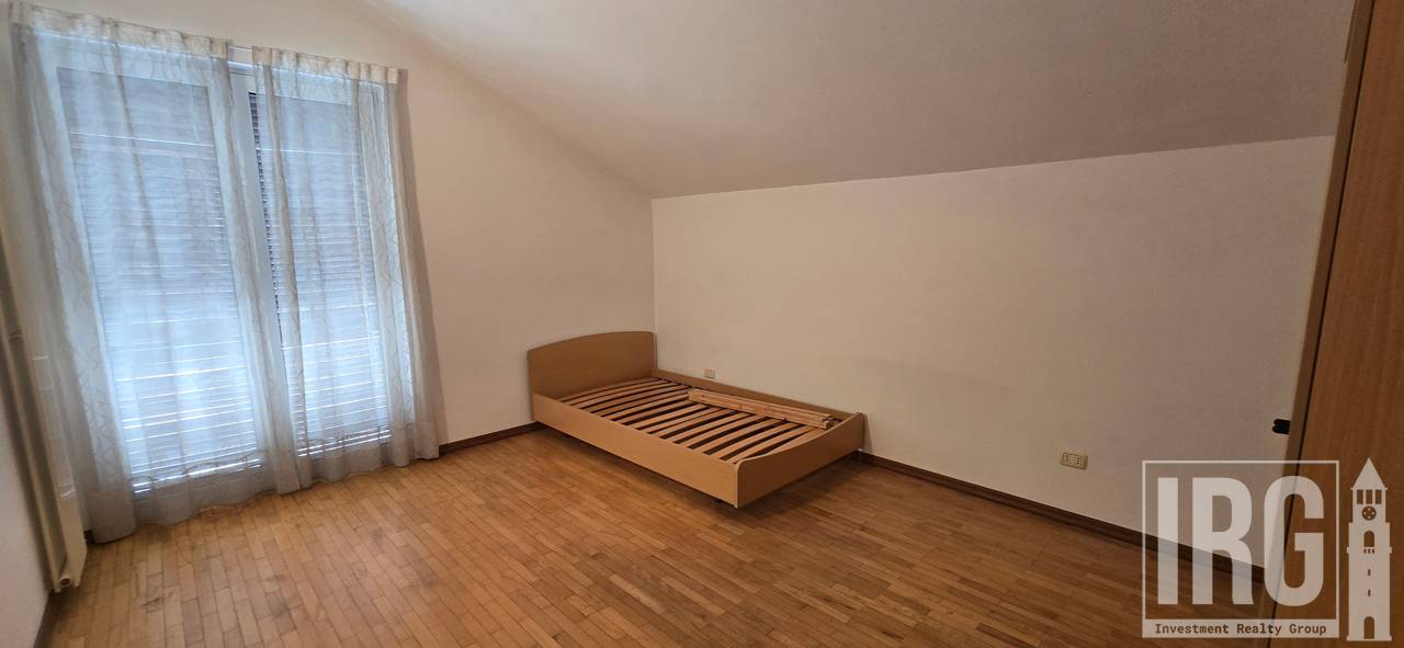 VILE INDIVIDUALE 3-KATESHE ME OBORR TE BOLLSHEM NE TIRANE!