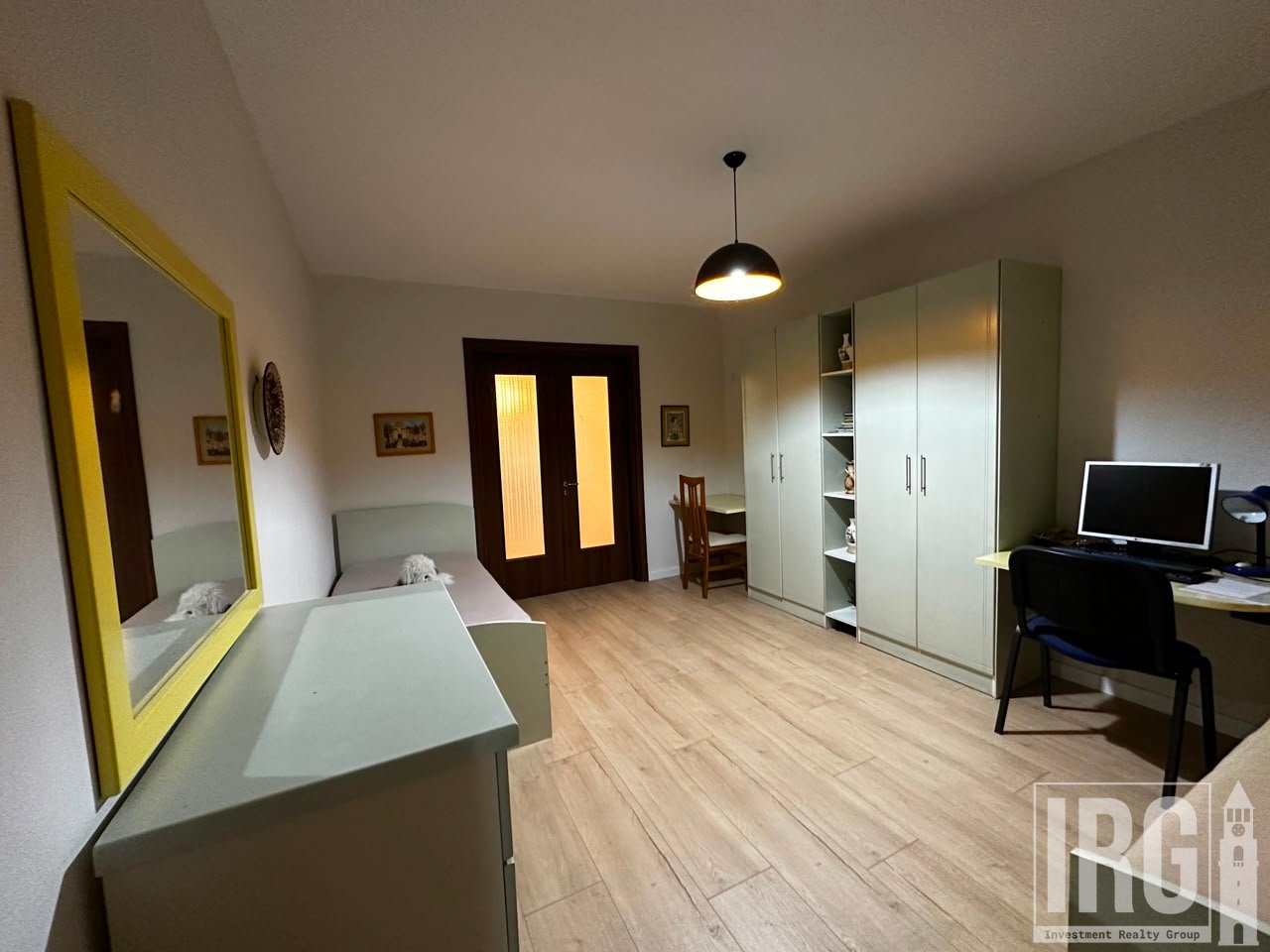 Apartment 2+1 for Rent at Old Park!