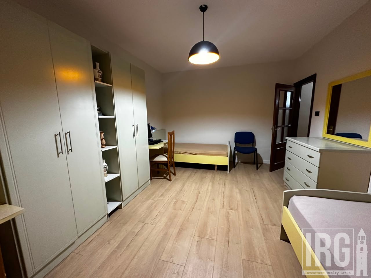 Apartment 2+1 for Rent at Old Park!
