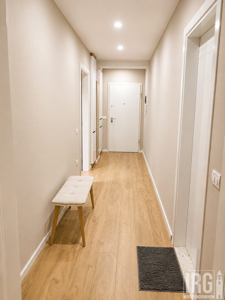 Apartament 1+1 me Post Parkimi – Komuna e Parisit