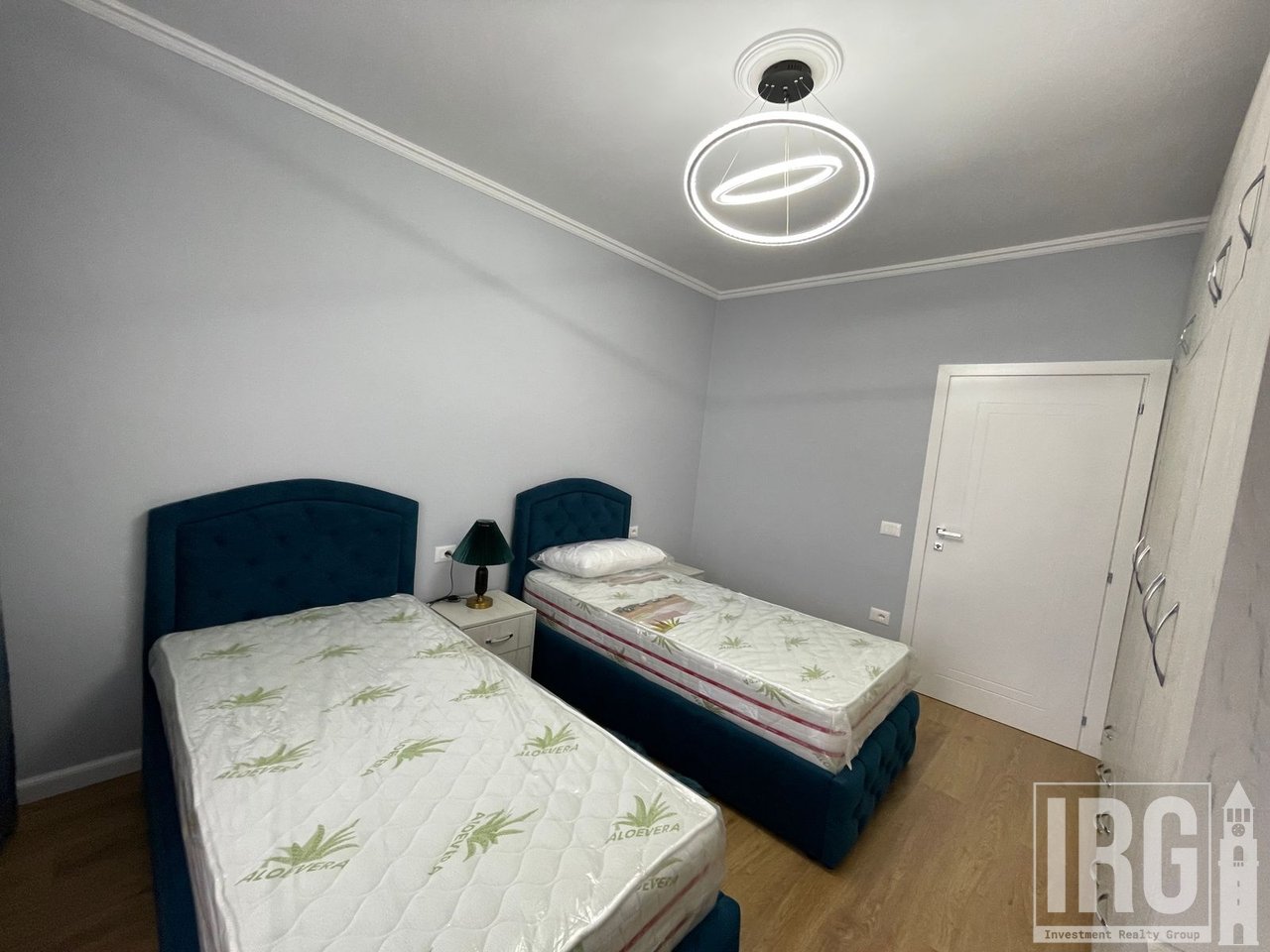 AFFITTASI APPARTAMENTO 2+1+2 A DORO CITY VICINO A ZOGU I ZI!