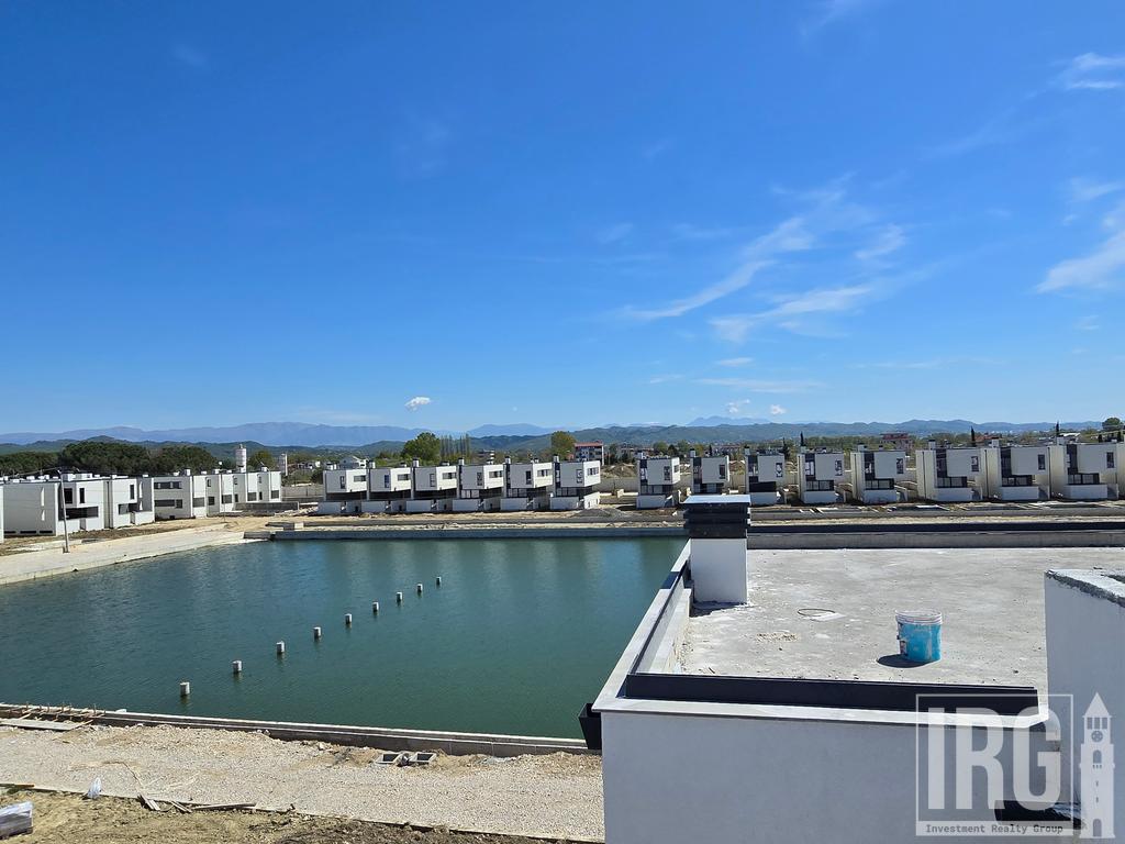APARTAMENT PREMIUM ME VERANDE DHE PARKIM TE TURQUOISE MARINA!