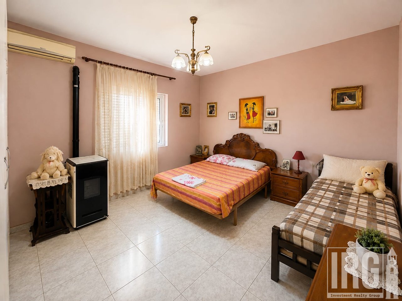 Shitet apartament 2+1 te zona e 21 Dhjetorit