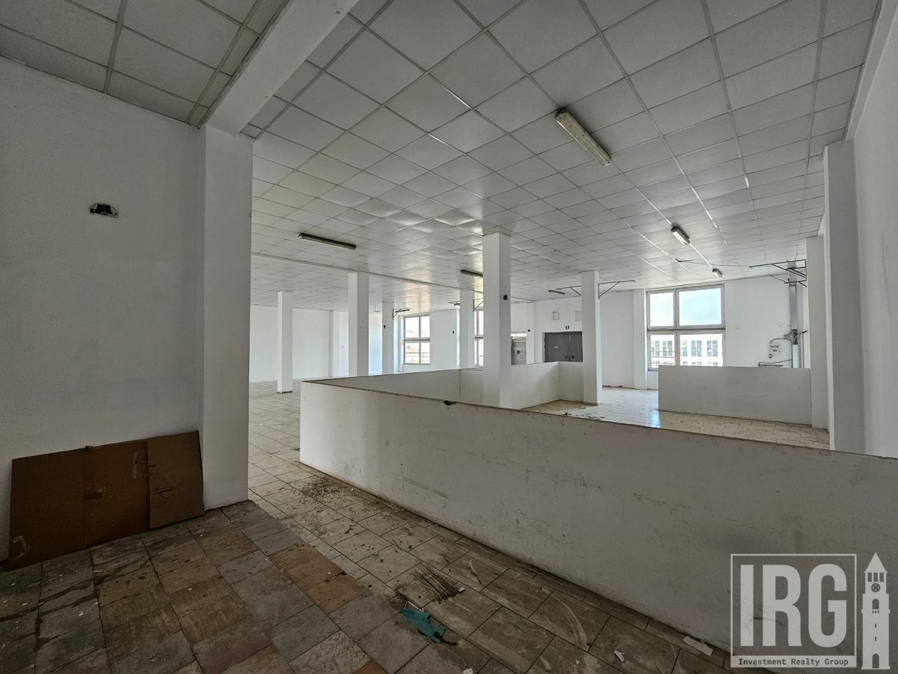 AMBIENT INDUSTRIAL ME QIRA NE BATHORE!