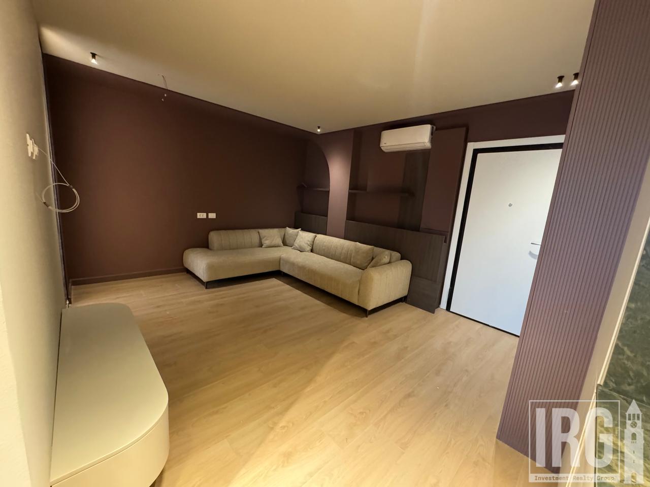 For rent 1+1 at the Roma Gallery
