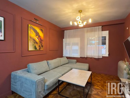 Apartament per Qira! 3+1+2 | Zogu i Zi
