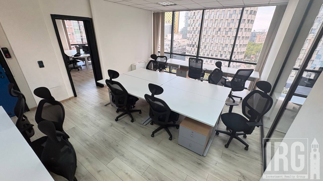 UFFICIO IN AFFITTO IN CENTRO, ALL'INTERNO DI UNA TORRE COMMERCIALE