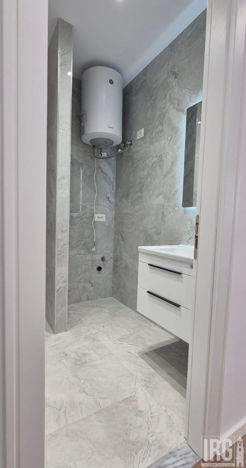 SHITET APARTAMENT 1+1 TEK ISH-STACIONI I FUNDIT I TIRANES SE RE !