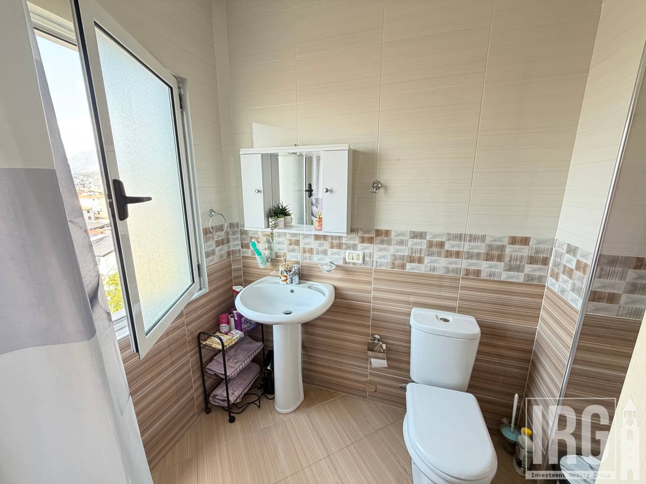 APARTAMENT STUDIO PËR QIRA – PRANË SPITALIT AMERIKAN 2