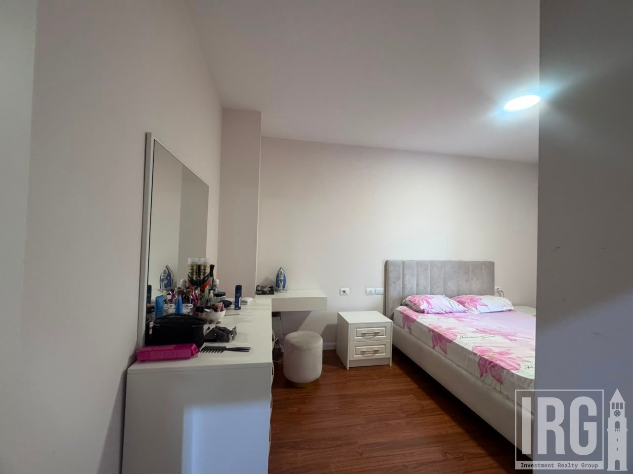 Jepet me qira Apartament 2+1 — Rruga e Elbasanit