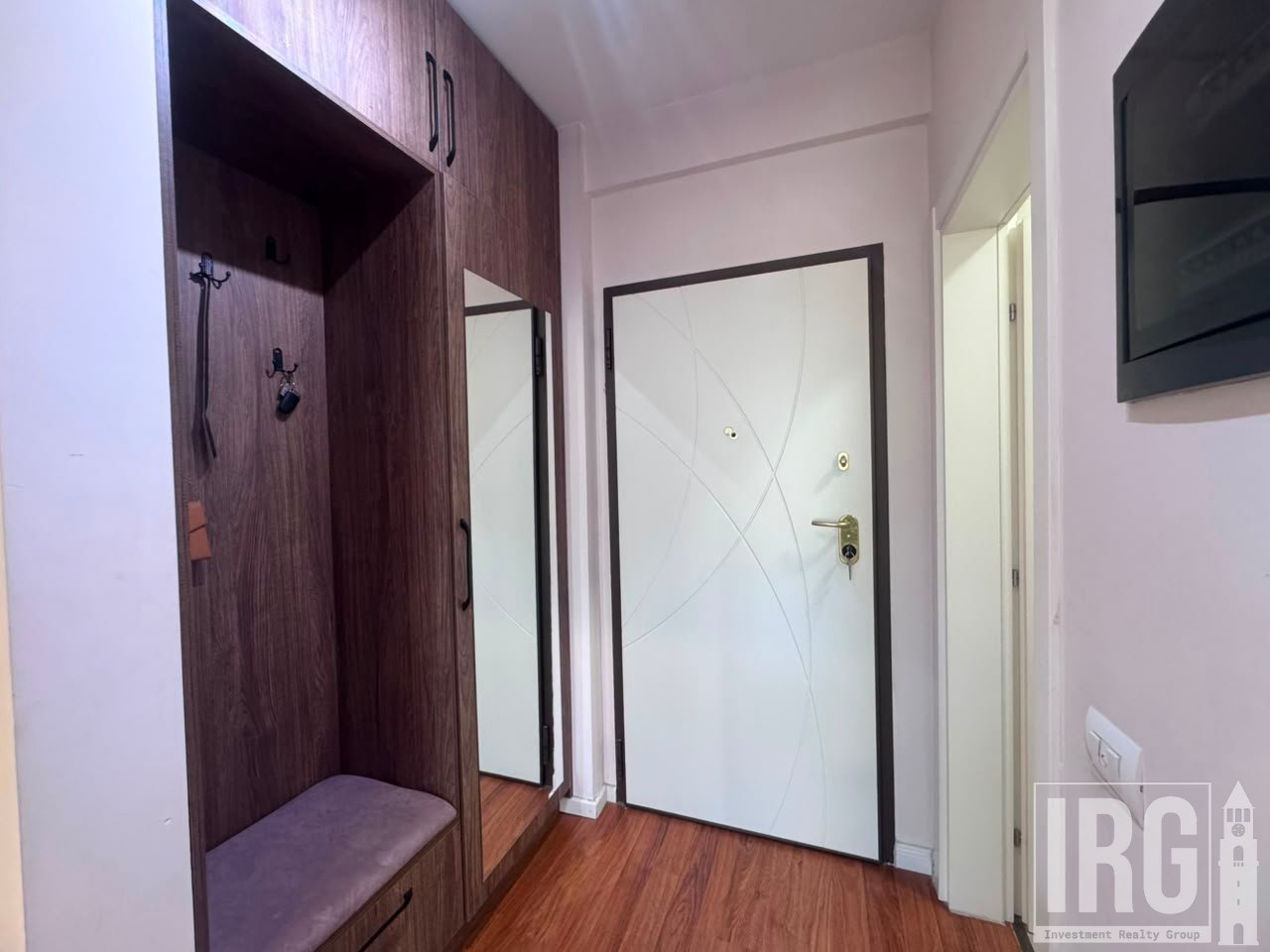 Jepet me qira Apartament 2+1 — Rruga e Elbasanit