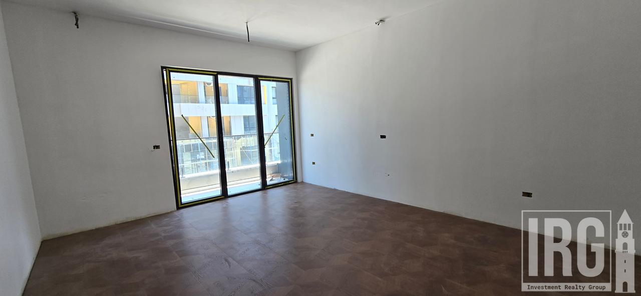AMBIENT KOMERCIAL TE SQUARE 21!