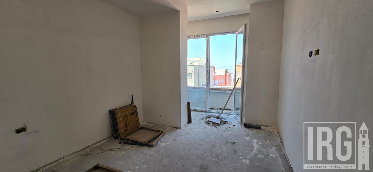APARTMENT 3+1+2 WITH VERANDA IN YZBERISHT!
