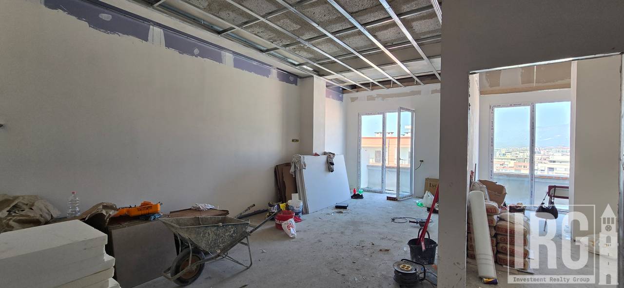 APARTMENT 3+1+2 WITH VERANDA IN YZBERISHT!
