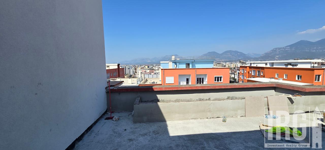 APARTMENT 3+1+2 WITH VERANDA IN YZBERISHT!