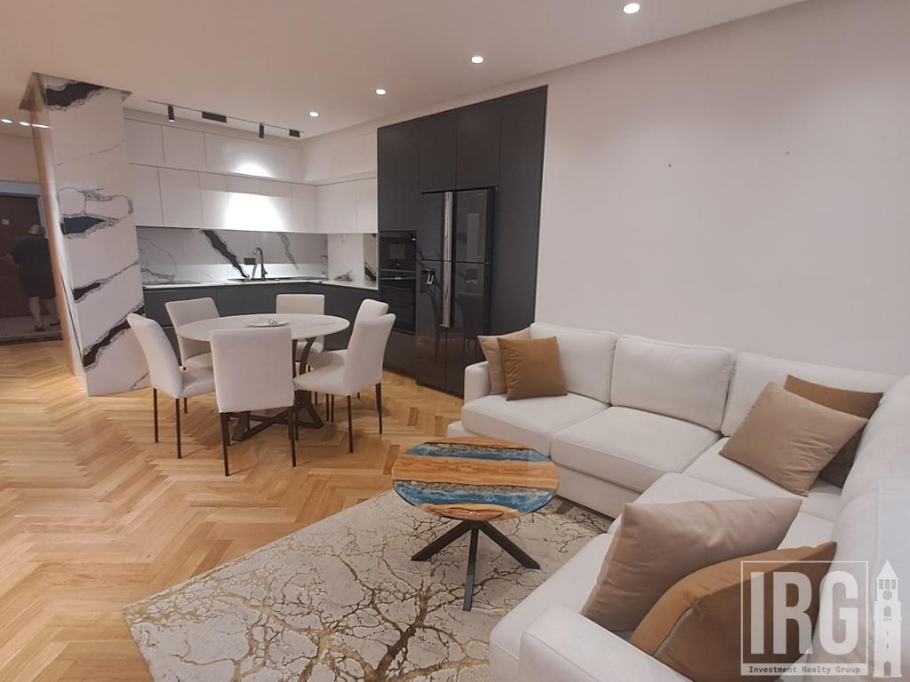 APARTAMENT 2+1+2 PËR SHITJE – KOMPLEKSI FRATARI, ASTIR