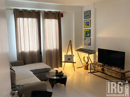 Apartament 1+1+Parkim tek Rezidenca Sima-Com, Astir!