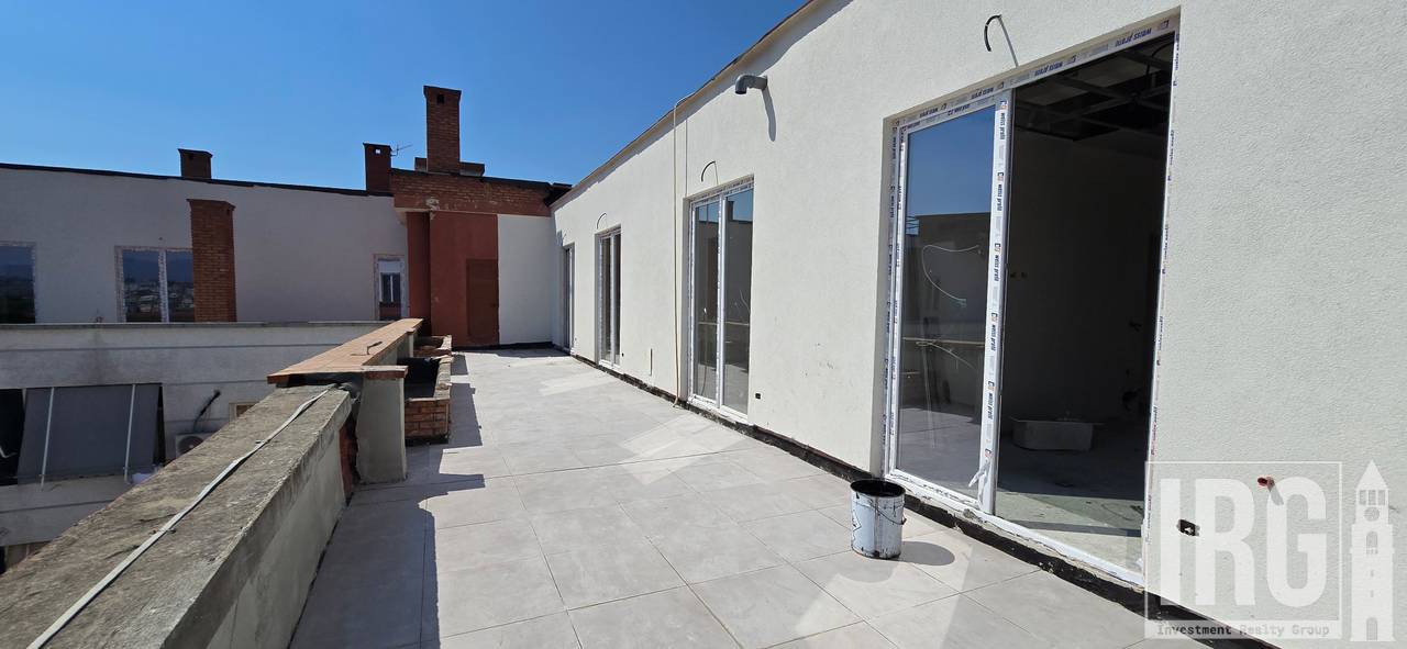APARTAMENT 2+1 ME VERANDE NE YZBERISHT!