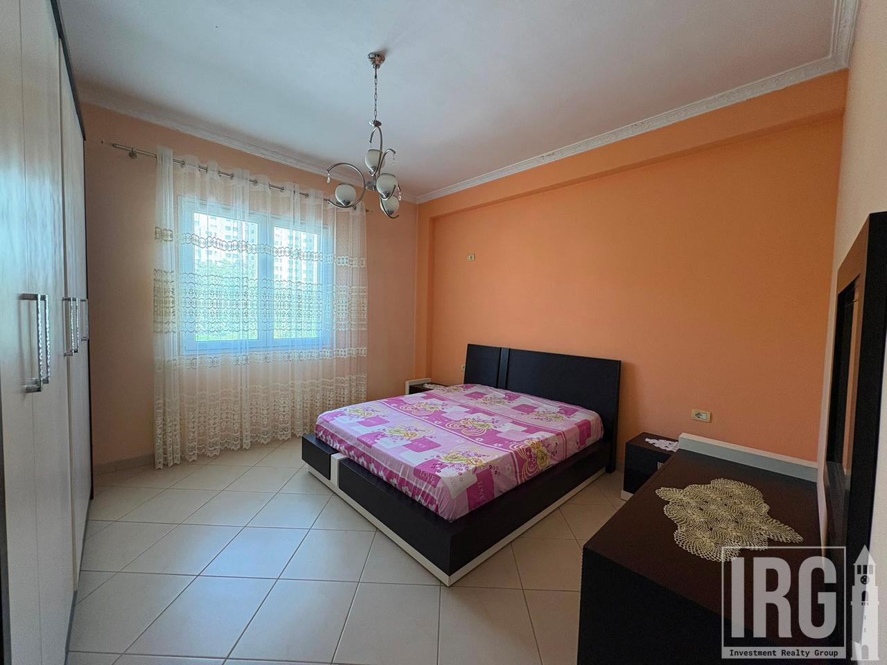 Appartamento 2+1 al secondo piano di una villa.